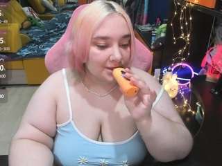 softie-sofy webcam model stream image