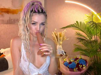 Sonya_Mur webcam model stream image