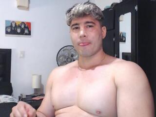 Miguel G webcam model stream image