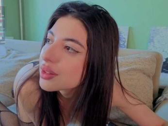 SweetyKissy webcam bongacams model stream image