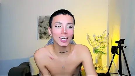 nilam_valker webcam model stream image
