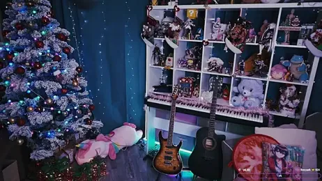 MadnessAlison webcam model stream image