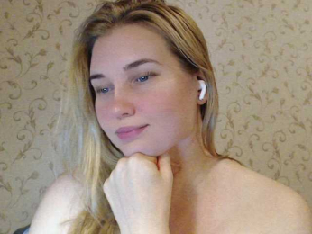 _LILKA_ webcam model stream image