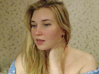 _LILKA_ webcam model stream image