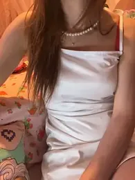 LaPetitechienne1 webcam model stream image