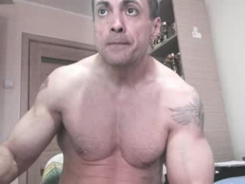 carin_the_body webcam model stream image