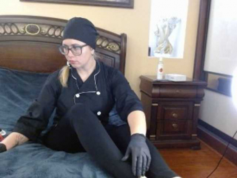 Elegant00Girl webcam bongacams model stream image