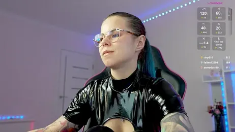 QueenAliceX webcam model stream image