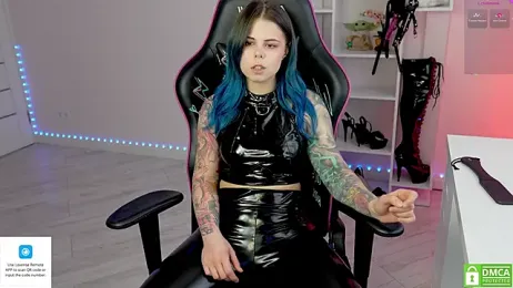 QueenAliceX webcam stripchat model stream image