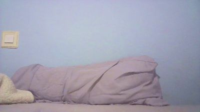 Hugecumshot98 webcam cam4 model stream image