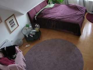 voyeurcam-julmodels-whitebed-4 webcam model stream image