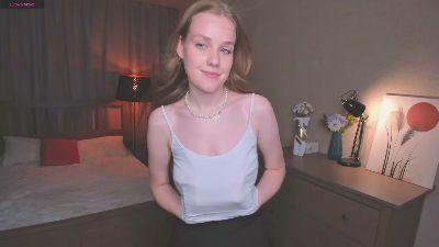 LynetteBalle webcam model stream image