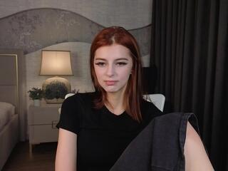 Wilone Grundy webcam model stream image