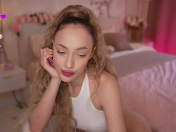 _MILAXA_ webcam model stream image