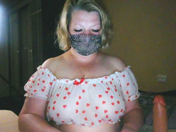 MsYummy webcam model stream image