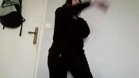 Lynylou webcam model stream image