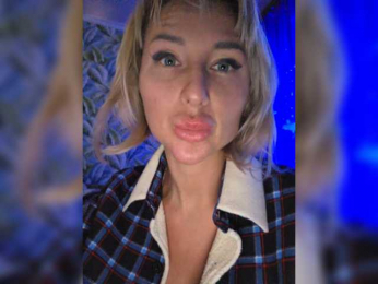 ARotikA webcam model stream image