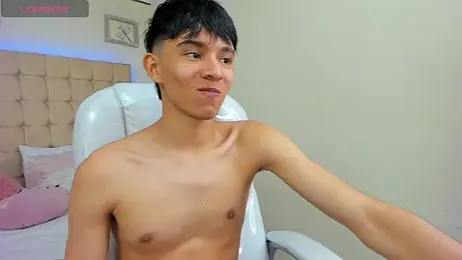 Sebastian_wolf_ webcam model stream image
