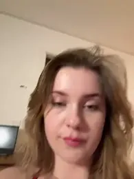 MaribelRiver webcam model stream image