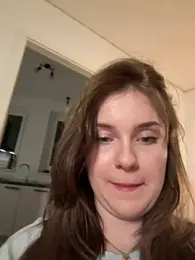 MaribelRiver webcam model stream image