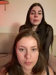 MaribelRiver webcam model stream image