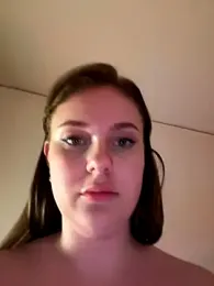 MaribelRiver webcam model stream image