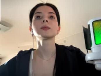 ludivinablice webcam chaturbate model stream image