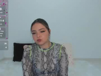 girl_alana webcam model stream image