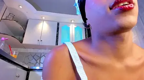 Riley_Blue webcam model stream image