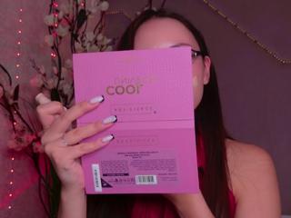 Kim Batler webcam model stream image