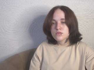 ashantiwatring webcam model stream image