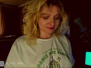 A-Huli webcam model stream image