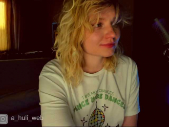 A-Huli webcam model stream image