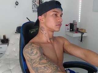 leonardprice1 webcam model stream image