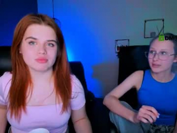 mona_cloud webcam model stream image