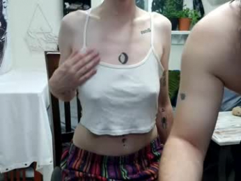 petite_emeri webcam model stream image