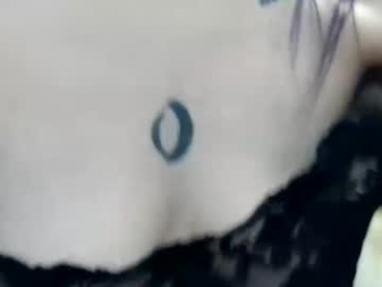 petite_emeri webcam model stream image