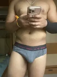 muscularZoro webcam stripchat model stream image