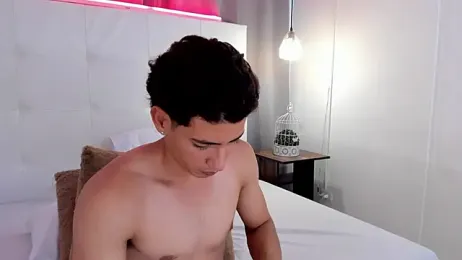 Alejo-and-Thiago webcam model stream image