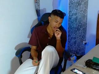 Cameron Fred webcam model stream image