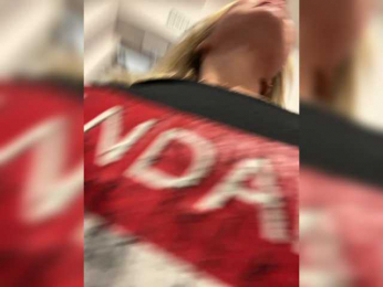 Lisa1225 webcam model stream image