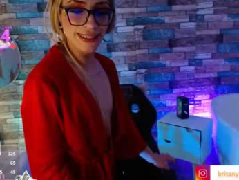 boyfox_tay webcam model stream image