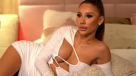 AvaHeath webcam model stream image