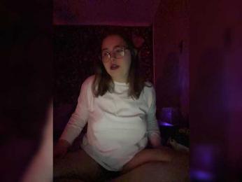 AlexisGrant webcam model stream image