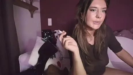 Nina24 webcam model stream image