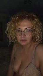 gloww873 webcam cam4 model stream image