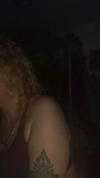 gloww873 webcam model stream image