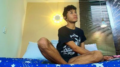 DamonSalvarote webcam model stream image