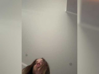 Kate_kotuk webcam model stream image