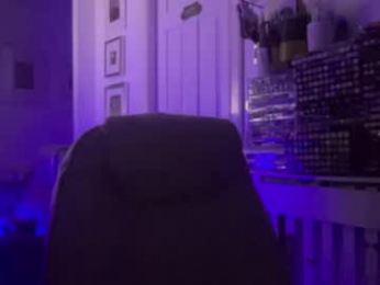 thickny0ung webcam model stream image